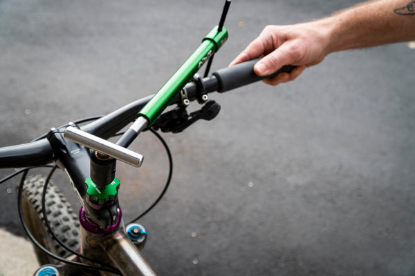 Bicycle handlebar hotsell alignment tool
